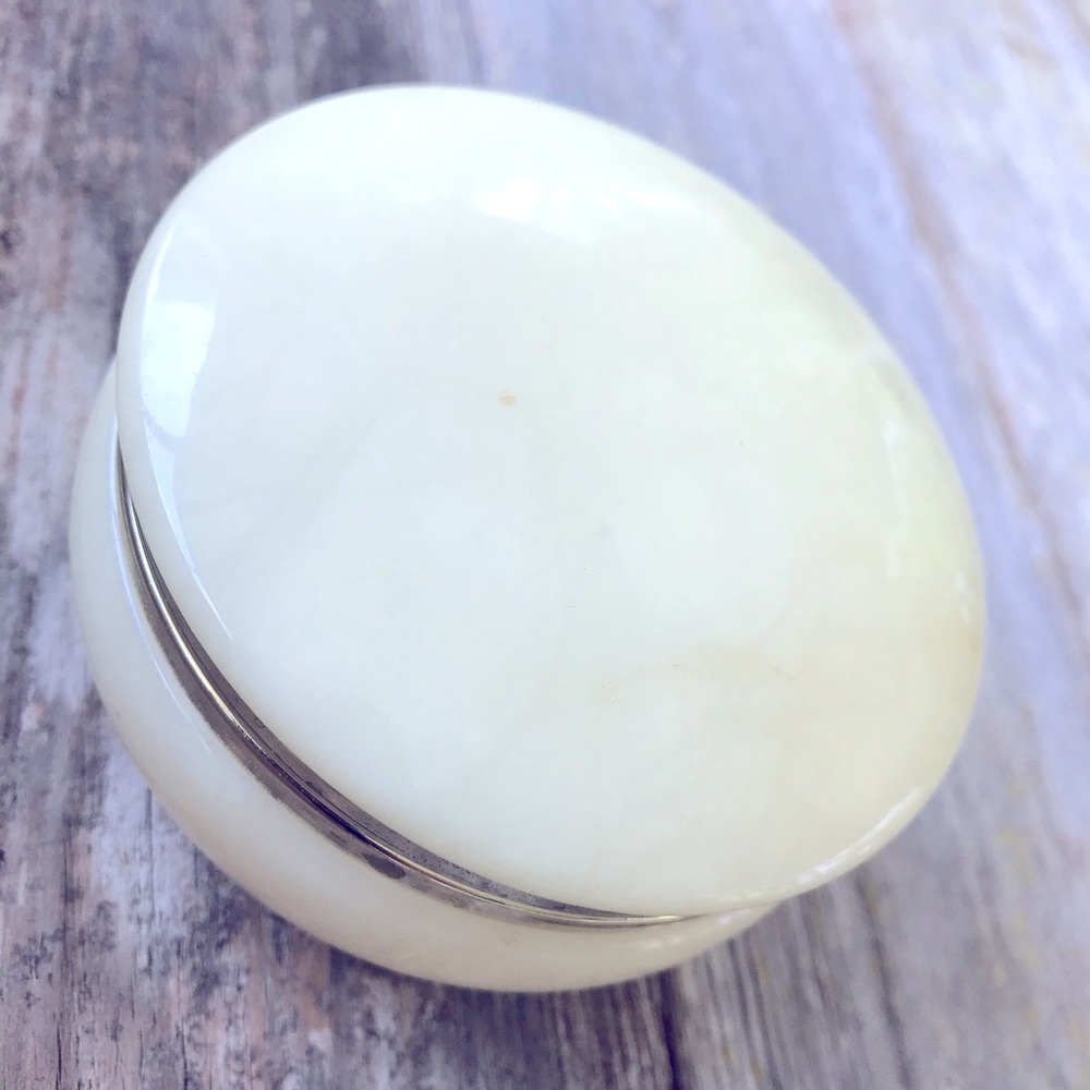 Beautiful Alabaster lidded pot